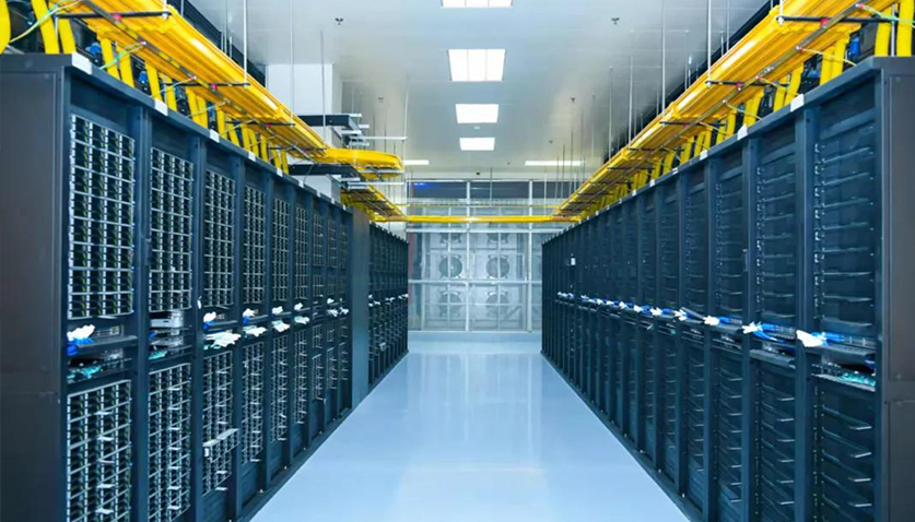 12.5mw-data-center-3.jpg